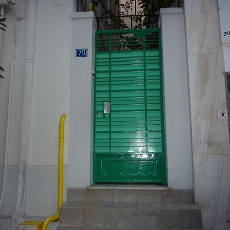 Pagration Youth Hostel Atenas Exterior foto