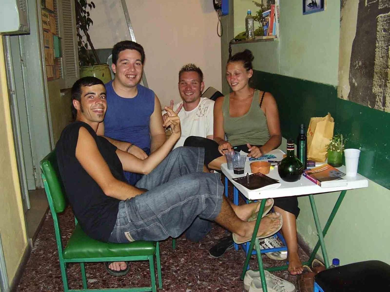 Pagration Youth Hostel Atenas Exterior foto