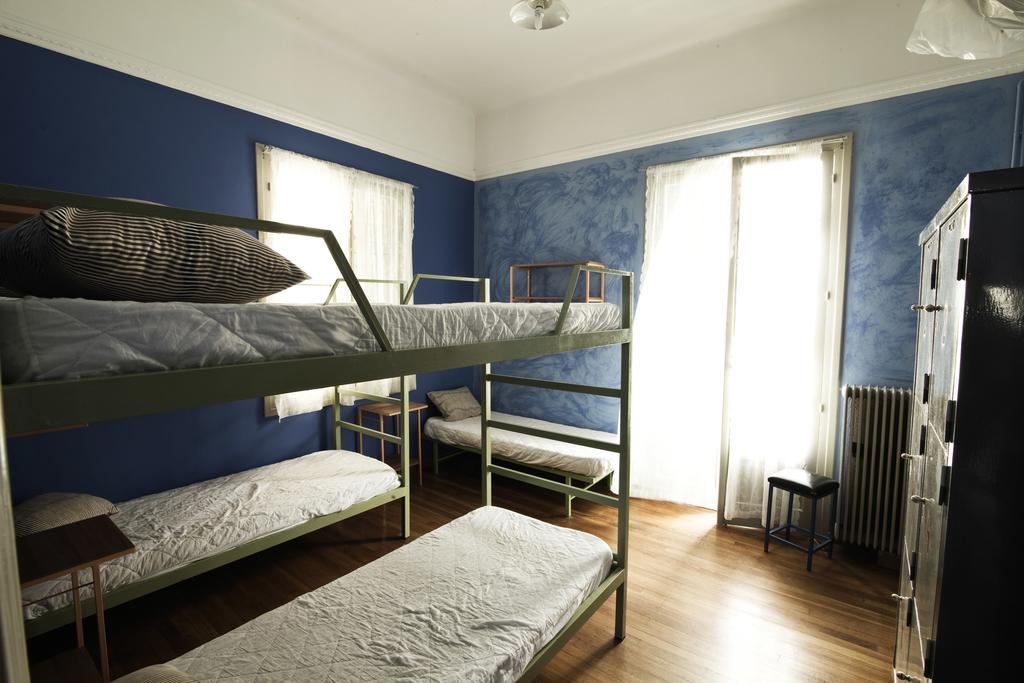 Pagration Youth Hostel Atenas Exterior foto